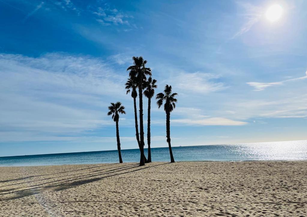 דירות אל ונדרל Vacaciones En La Playa Calafell מראה חיצוני תמונה